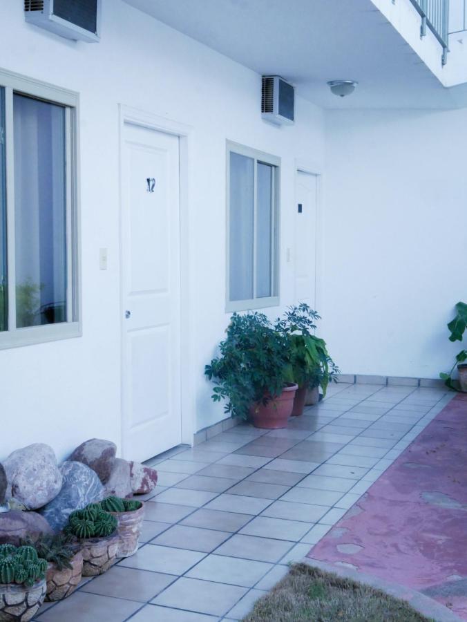 Hotel La Huerta Río Verde Buitenkant foto